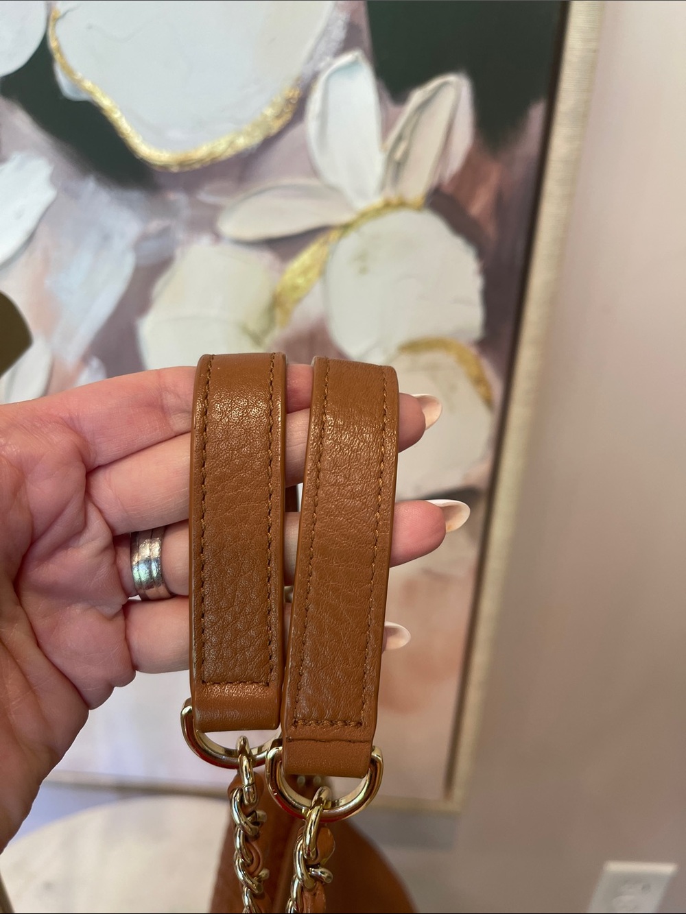 Tory Burch Bryant Quilted Leather Convertible Shoulder Bag - Picture 4 of 8